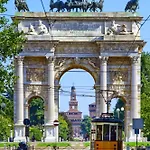 Arco Della Pace Modern Apartamento *