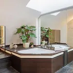 Piscina Interna Privata E A
