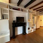 Nel Cuore Di Navigl Apartment