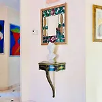 Apartment Artistic 2-bedroom