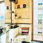 Appartamento Boutique Artistic Near Bocconi & Navigli *