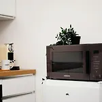 Stylish Flat Porta Venezia - Fast Wifi, Ac, Metro 6 Min From Duomo Milan *