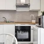 Stylish Flat Porta Venezia - Fast Wifi, Ac, Metro 6 Min From Duomo Milan *