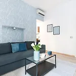 דירה Magenta Apartment, Historic Center מילאנו