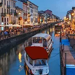 Fiorenti - New Flat In The Heart Of Navigli شقة *