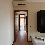 Spazio Breda - Free Parking, Private Garage, Metro M1, Balcony, 4 Guests