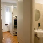 Bovisa Urban Garden Hostel Milaan