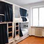 Hostel Bovisa Urban Garden *