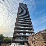Apartamento Giax Tower Premium Modern Milanese Flat With Gym Pool View & Box