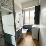 Strambhouse 아파트