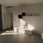 Corvetto 7 Appartement *