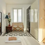 - Modern Flat * מילאנו