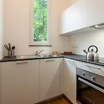 Апартаменты Aristotele Building - B