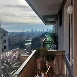 Apartment Floor Retreat Private Balconies Cityskyline