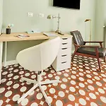 Chichouse Maderno شقة