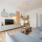 Navigli Retreat Near Duomo * מילאנו