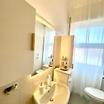 Navigli Retreat Near Duomo דירה מילאנו