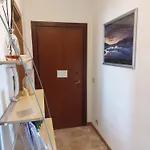Apartment Floor Retreat Private Balconies Cityskyline *