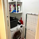 Moderno Bilocale Vicino Navigli E Bocconi Apartment