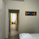 Moderno Bilocale Vicino Navigli E Bocconi Apartment
