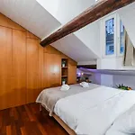The Mirror Attic - Moscova Brera ميلان