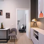 Boutique Design - Subway 300 Meters 15 Mins From Brera * Milán