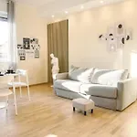 아파트 Corso Vittorio Emanuele Grandsuite - Position In Next To Duomo 밀라노