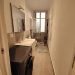 Appartement Corvetto 7 *