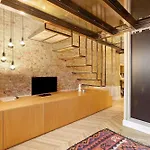 Dezza Loft ميلان