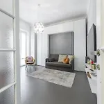 Monolocale Vicino Metro E Aeroporto Linate Apartament *