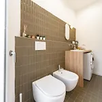 Daire New Collection - With Terrace - Isola District Near Metro