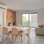 Διαμέρισμα In Financial District 4 Pax *