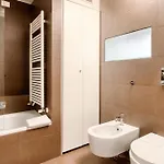 アパート Just Urban - Stunning Loft In Porta Romana - 4 Min To Duomo M3 *