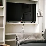 アパート Just Urban - Stunning Loft In Porta Romana - 4 Min To Duomo M3 *