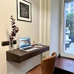 Deluxe Flat Multi-space & Private Terrace アパート ミラノ