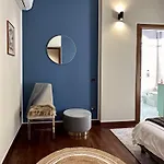 Deluxe Flat Multi-space & Private Terrace 아파트