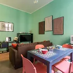 Bilocale Moderno Centrale-isola-garibaldi, 4 Posti, Wifi Veloce, Metro A 2 Minuti Appartement Milaan