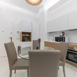 Downtown Apartment Milan