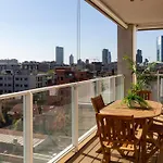 Torre Luxury Apartment