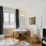 Lägenhet Easylife - - Schiaparelli 2 - *