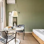 Sant'ambrogio's Retreat Apartment Mailand