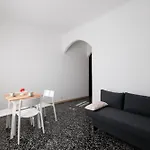 Alessia's Flat - Michetti *