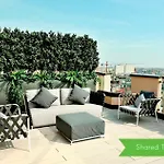 San Babila Duomo View With Shared Rooftop Terrace Apartment