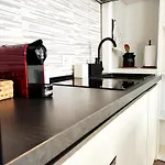 Lejlighed Fantastic Flat Famagosta Area, Forum, Parking, Netflix *