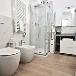Fantastic Flat Famagosta Area, Forum, Parking, Netflix Μιλάνο