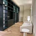 Luxury Design 1br 1ba High Ceilings * Milan
