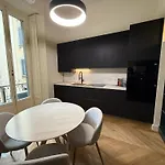 Apartment Luxury Design 1br 1ba High Ceilings Milan