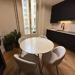 Luxury Design 1br 1ba High Ceilings *