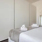 Just Urban - Elegant 2br 25 Min From Duomo - M4 Dateo Apartament