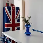 Just Urban - Elegant 2br 25 Min From Duomo - M4 Dateo *